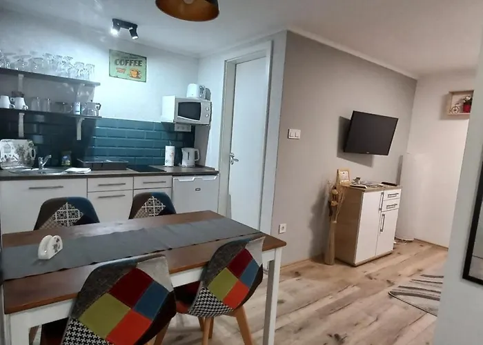 Bike & Sunrise Panorama Apartment *